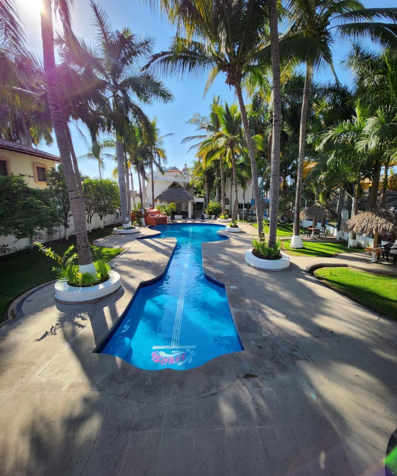 Splash Inn Nuevo Vallarta & Parque Acuatico Екстер'єр фото