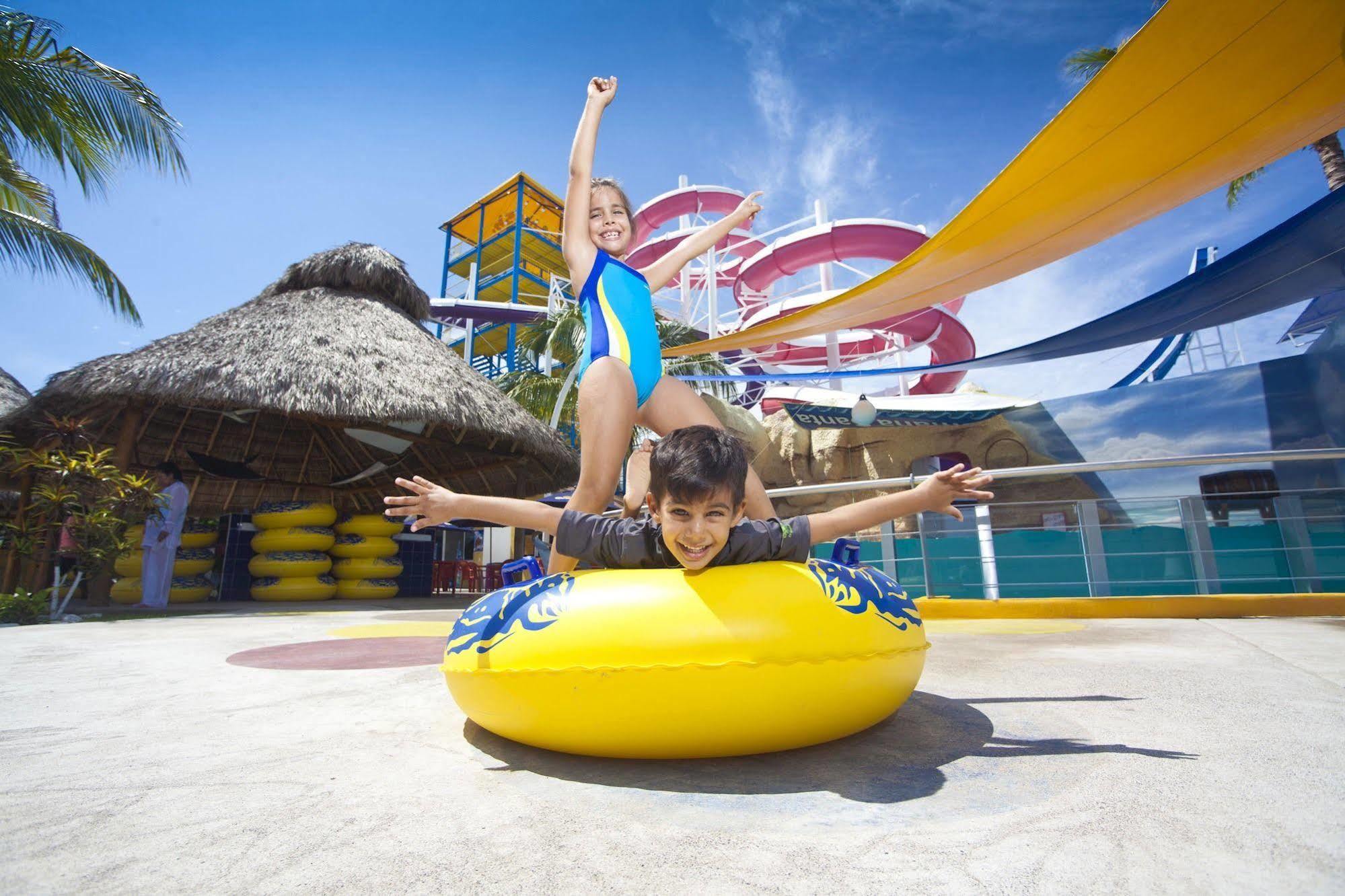 Splash Inn Nuevo Vallarta & Parque Acuatico Екстер'єр фото