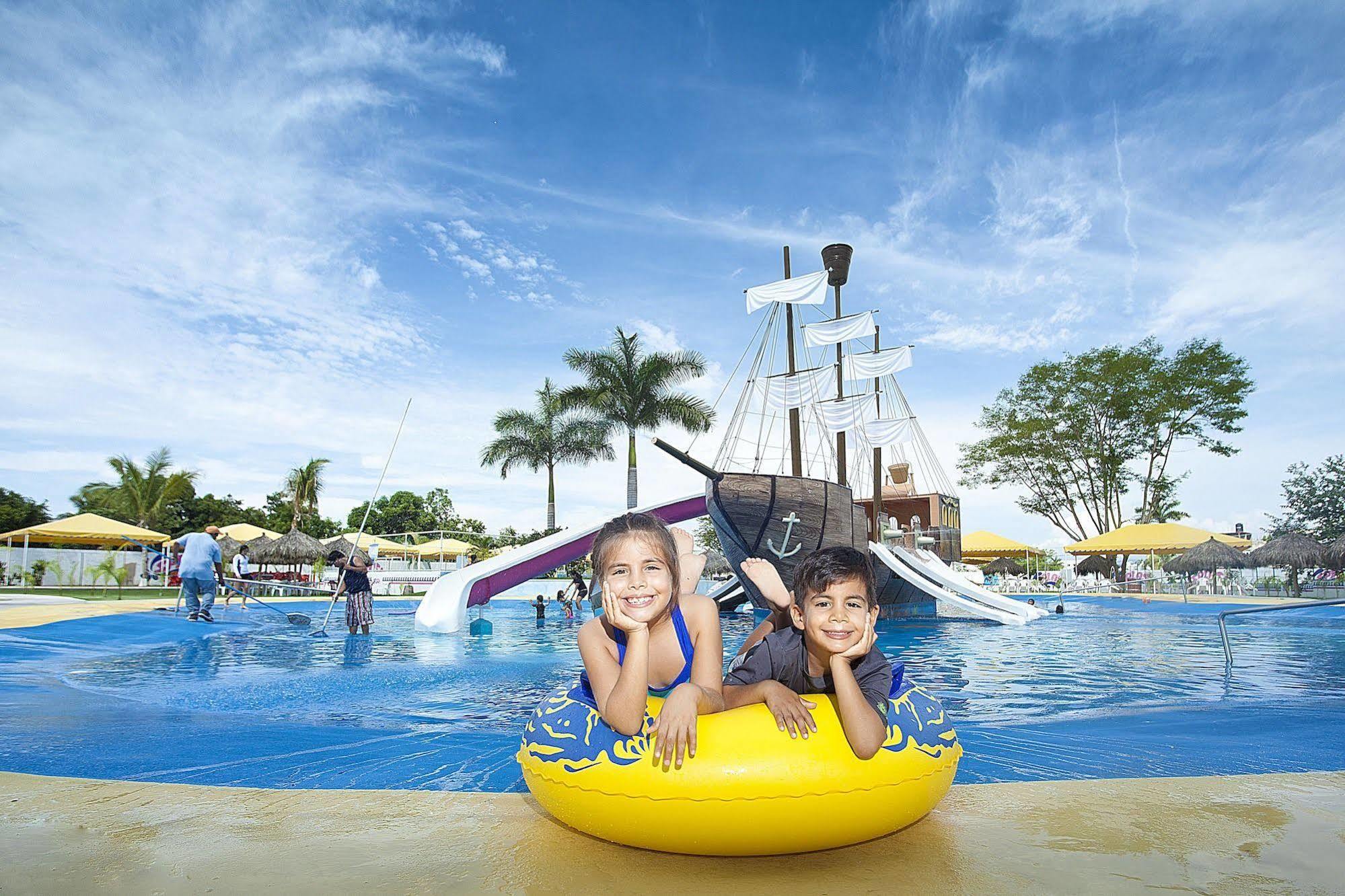 Splash Inn Nuevo Vallarta & Parque Acuatico Екстер'єр фото
